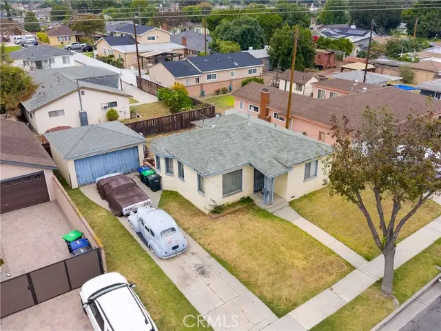 9121 Walnut, Bellflower, CA 90706 - #1