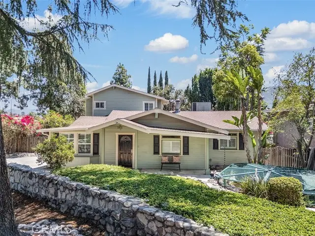 2832 Mayfield Ave., La Crescenta, CA 91214 - #1