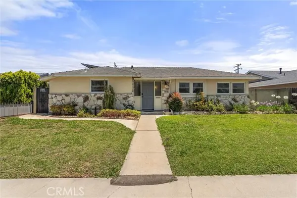 3170 Los Coyotes Diagonal, Long Beach, CA 90808