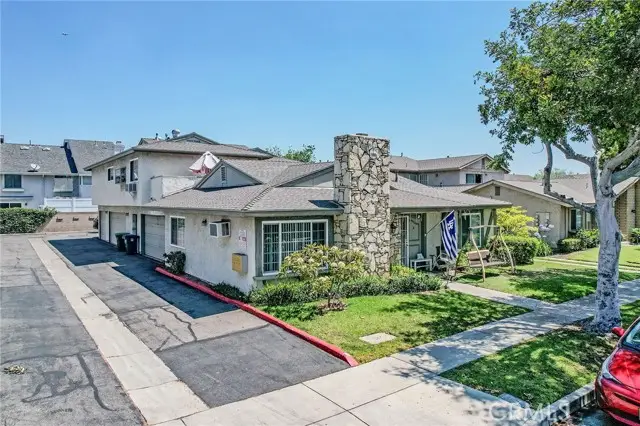 18281 Plaza Way, Tustin, CA 92780 - #1
