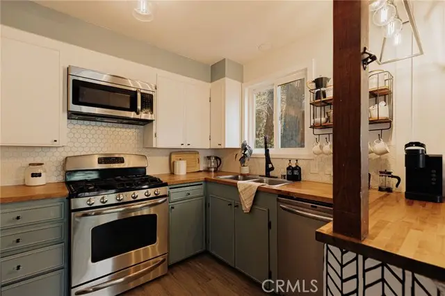 700 Community, Lake Arrowhead, CA 92352 - #3