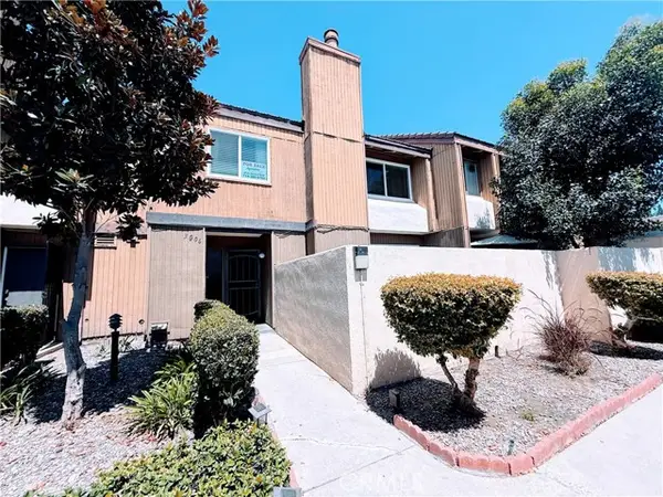 1371 Walnut  #3006, Anaheim, CA 92802