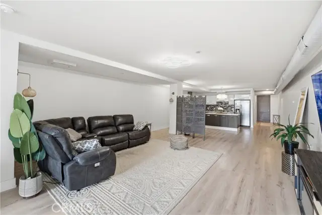 433 Pine Avenue  #201, Long Beach, CA 90802 - #2