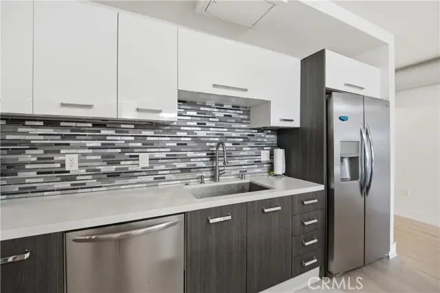 433 Pine Avenue  #201, Long Beach, CA 90802 - #3
