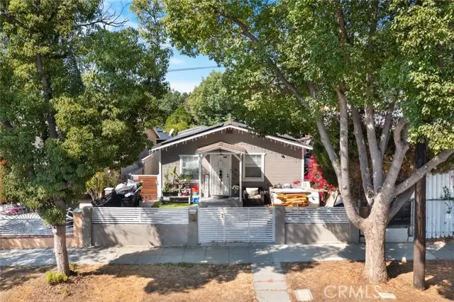 610 Vine, Ontario, CA 91762 - #1