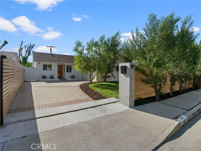 5141 Don Pio Drive, Woodland Hills, CA 91364 - #2