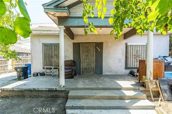 11422 Willowbrook, Los Angeles, CA 90059