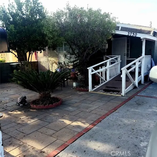 3730 56th, Maywood, CA 90270