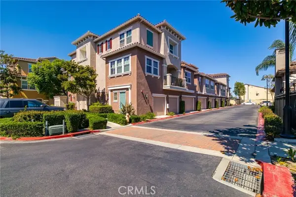 8053 Picasso, Stanton, CA 90680