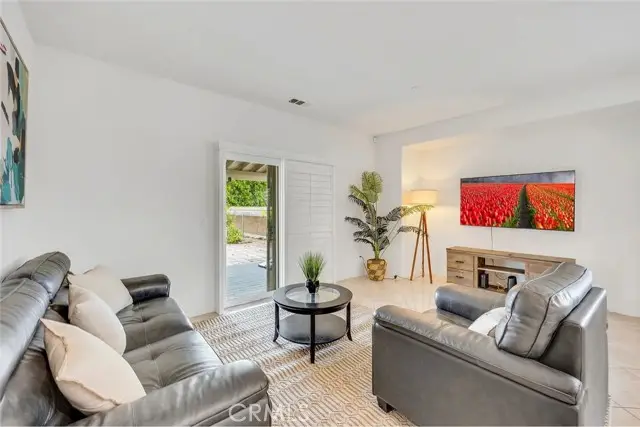 10995 Coalinga, Montclair, CA 91763 - #3