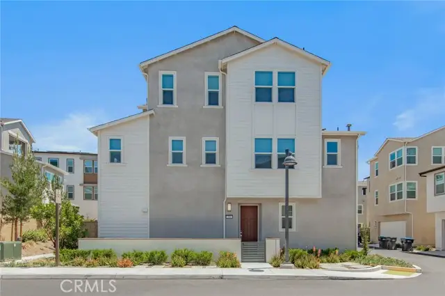 204 Yerba, Irvine, CA 92618 - #1