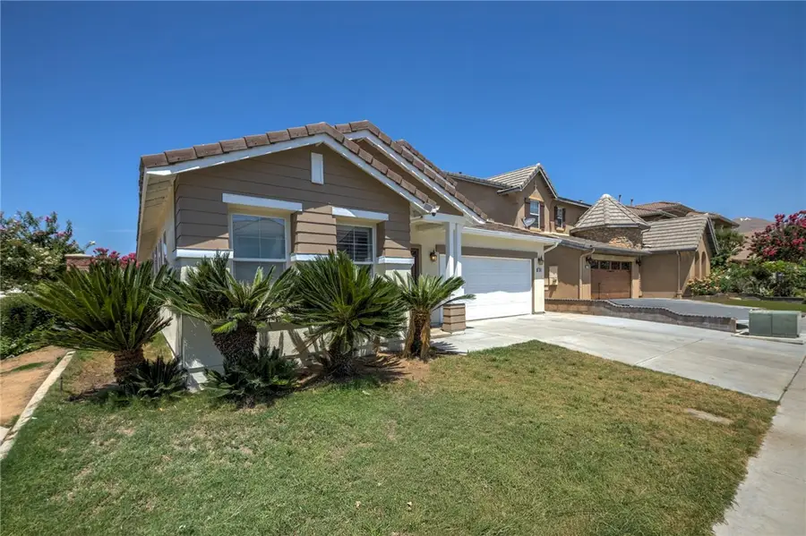 13247 Yellowwood Street, Moreno Valley, CA 92553 - #3
