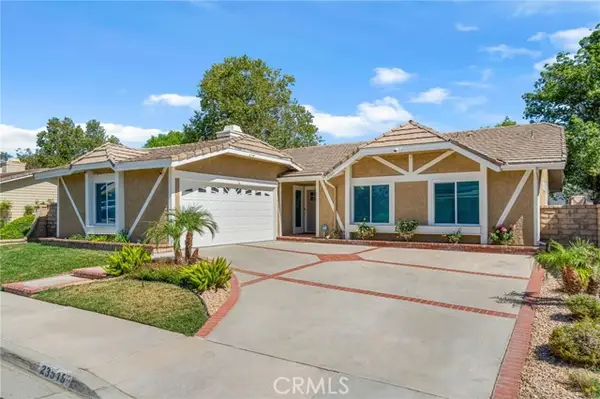 23515 Estrella, Valencia, CA 91355