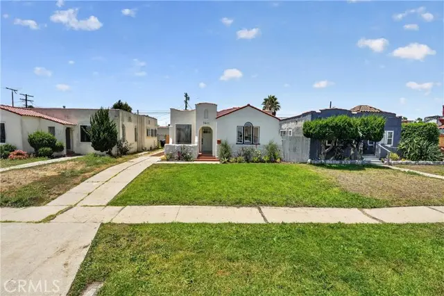7611 Hobart, Los Angeles, CA 90047 - #2