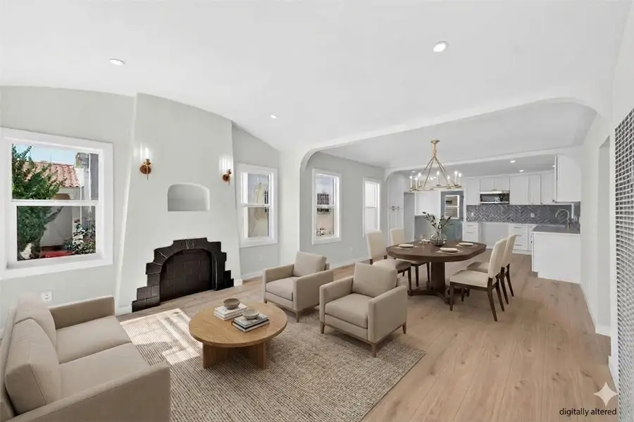 7611 Hobart, Los Angeles, CA 90047 - #3