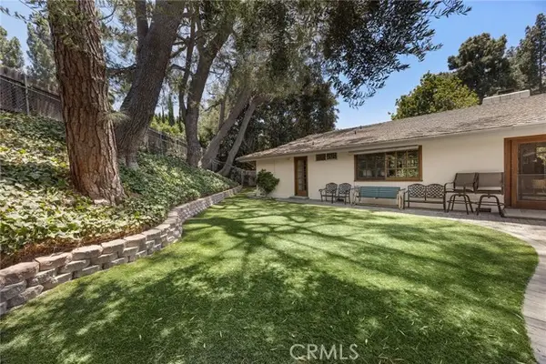 901 Laguna Road, Fullerton, CA 92835