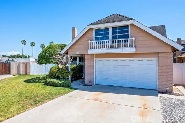 5242 Del Este Circle, La Palma, CA 90623 - #3