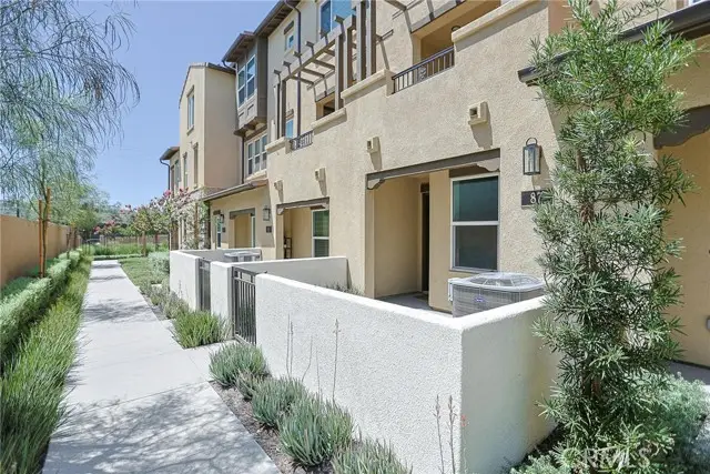 295 Vista Drive #87, La Habra, CA 90631 - #1
