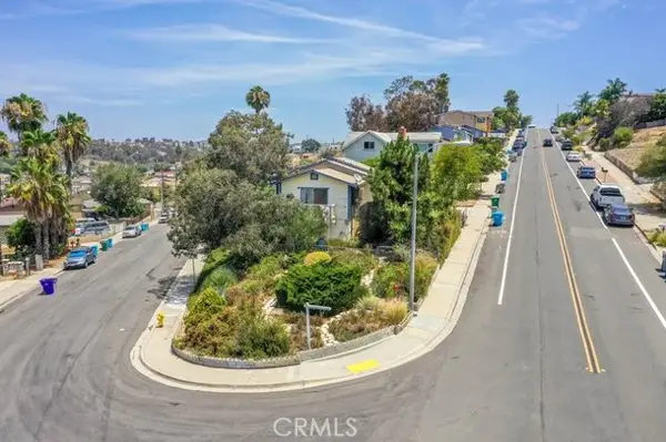 5210 Roswell, San Diego, CA 92114