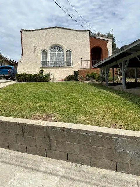 926 Avenue 49, Los Angeles, CA 90042