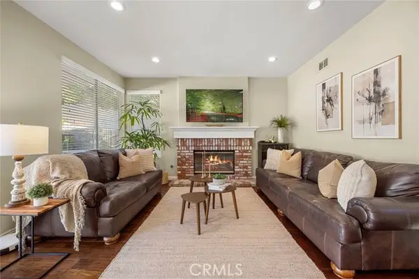 984 Creekview, Anaheim, CA 92808