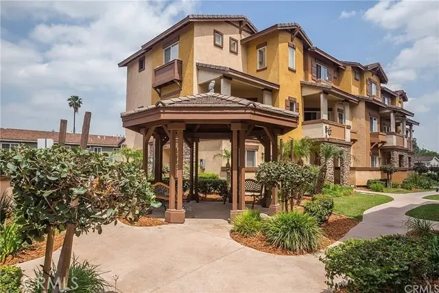 521 Lark Ellen  #D, Covina, CA 91722 - #1