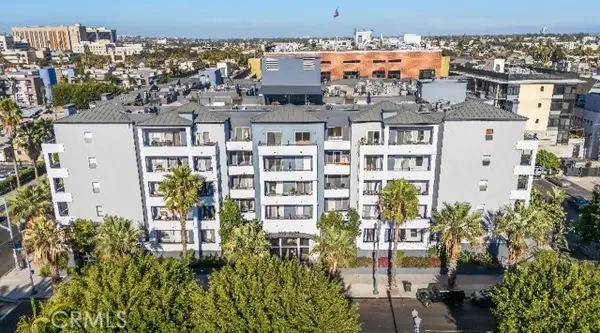 838 Pine Avenue  #409, Long Beach, CA 90813