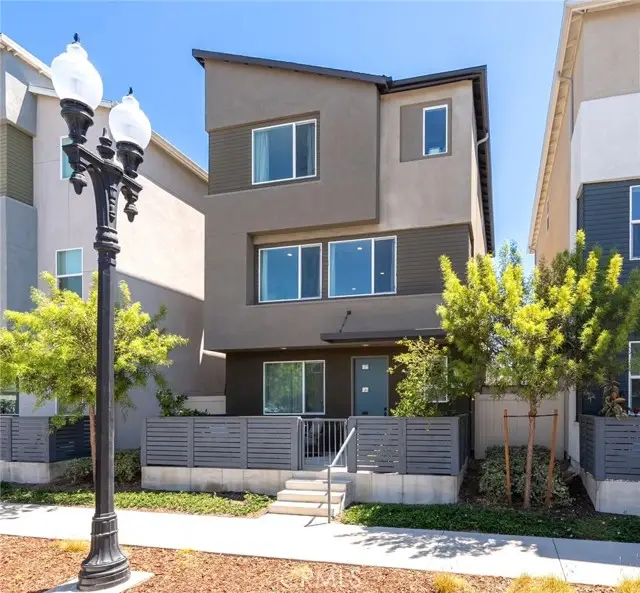 924 3rd Street, Santa Ana, CA 92701 - #1