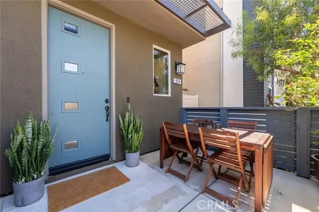 924 3rd Street, Santa Ana, CA 92701 - #2