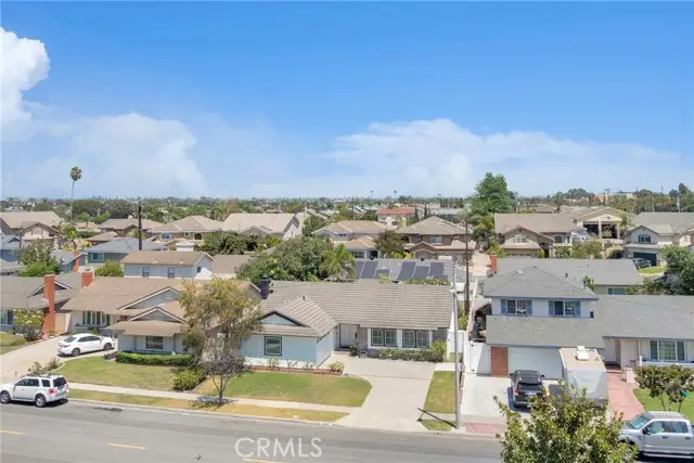 10462 Christopher St., Cypress, CA 90630 - #2