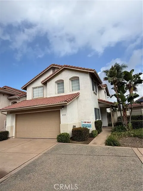200 River Rock Court, Santee, CA 92071