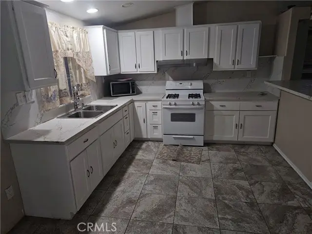 440 Lisbon, Perris, CA 92571 - #3