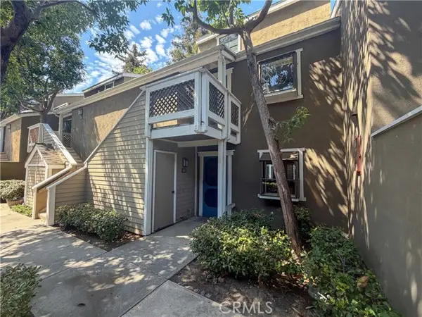 700 Lake  #67, Orange, CA 92866
