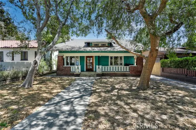 892 Chester Avenue, Pasadena, CA 91104 - #1