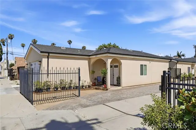 127 N Street, Wilmington, CA 90744 - #3