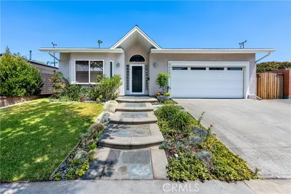 1015 Fathom, Seal Beach, CA 90740