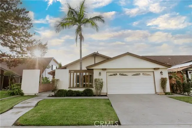 14631 Canterbury, Tustin, CA 92780 - #2