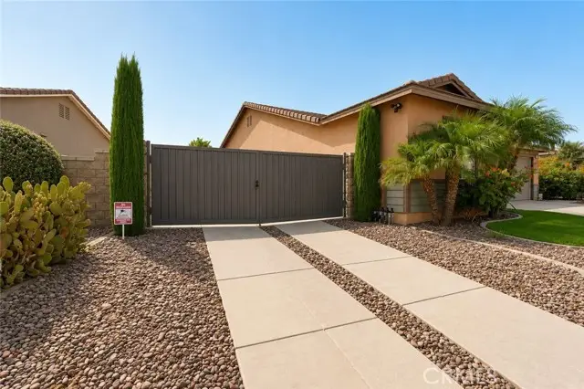 14862 Burrows, Corona, CA 92880 - #3