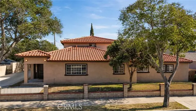 1042 Mcfadden Avenue, Santa Ana, CA 92707 - #2
