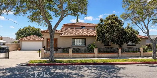 1042 Mcfadden Avenue, Santa Ana, CA 92707 - #3