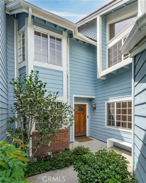 630 Wakefield Court  #102, Long Beach, CA 90803 - #2