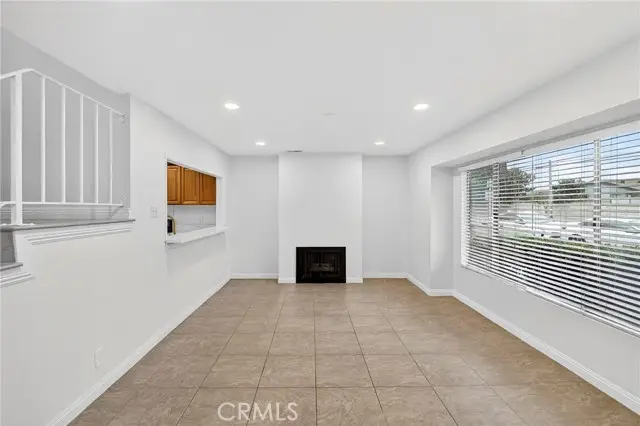 11360 166th  #10, Cerritos, CA 90703 - #2