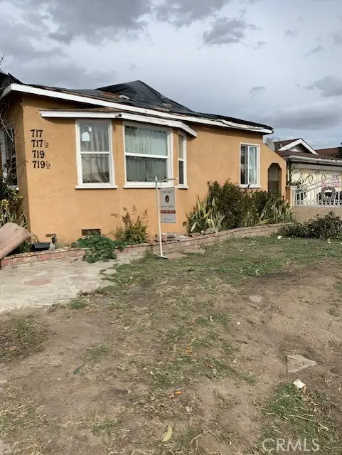 717 77th, Los Angeles, CA 90044