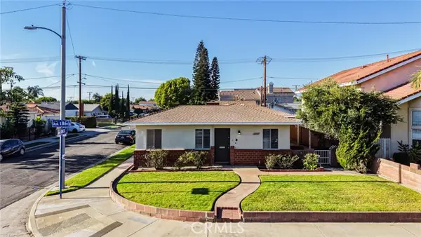 12135 186th, Artesia, CA 90701