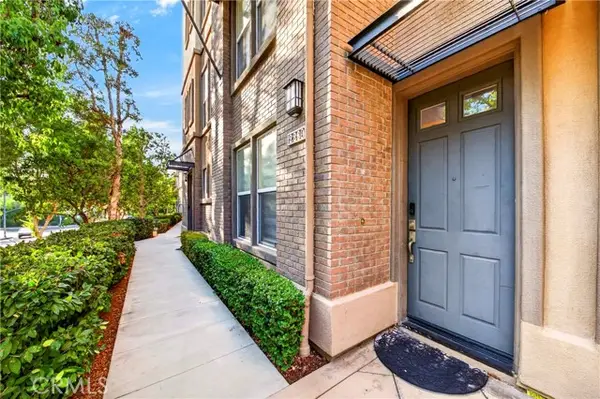 2260 Clark, Fullerton, CA 92833