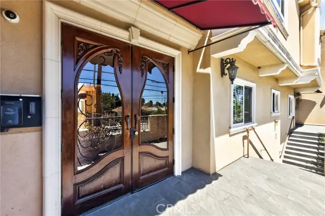12645 Oxnard  #9, North Hollywood, CA 91606 - #2