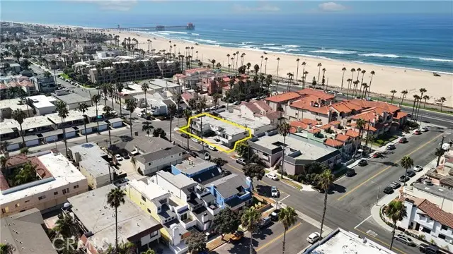 123 14th Street, Huntington Beach, CA 92648 - #2