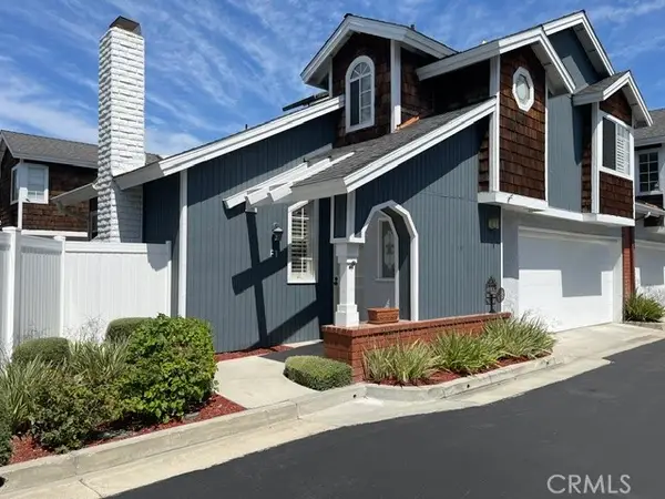 2210 Pacific Ave. #F1, Costa Mesa, CA 92627