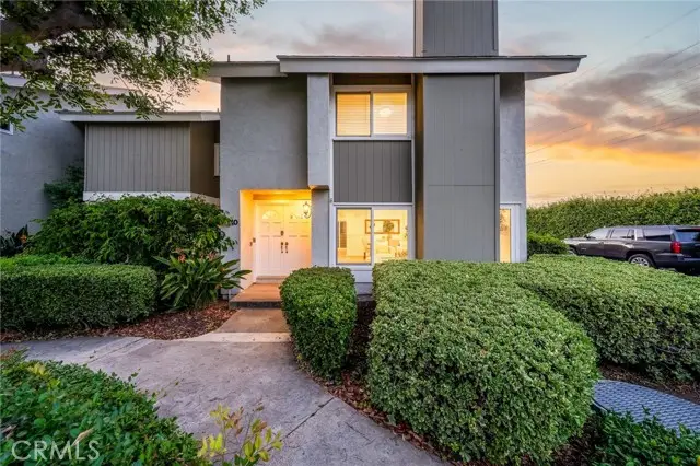 10 Goldenbush, Irvine, CA 92604 - #2