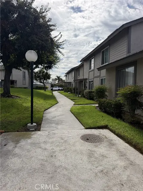 3080 Bradford  #E, Santa Ana, CA 92707